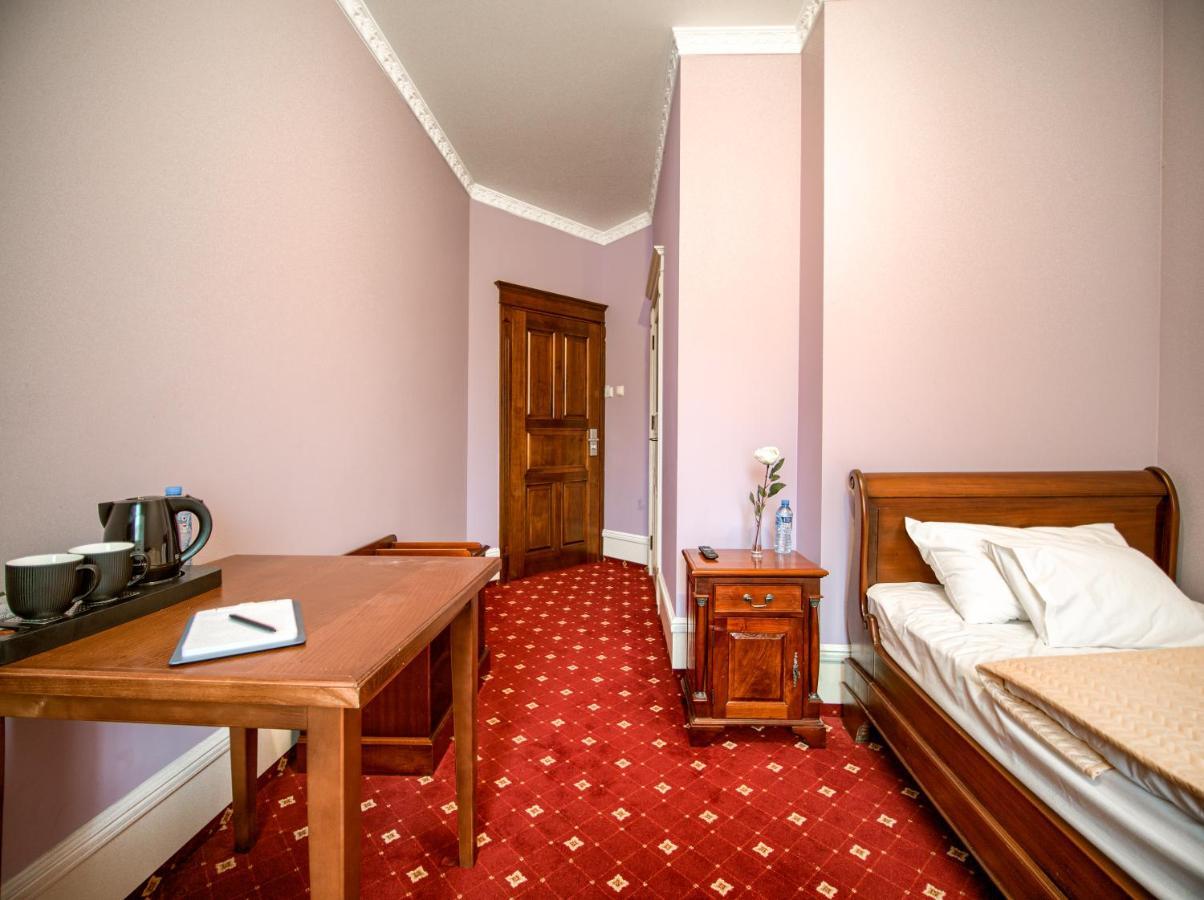 Aparthotel Hubertus 비아위스토크 외부 사진