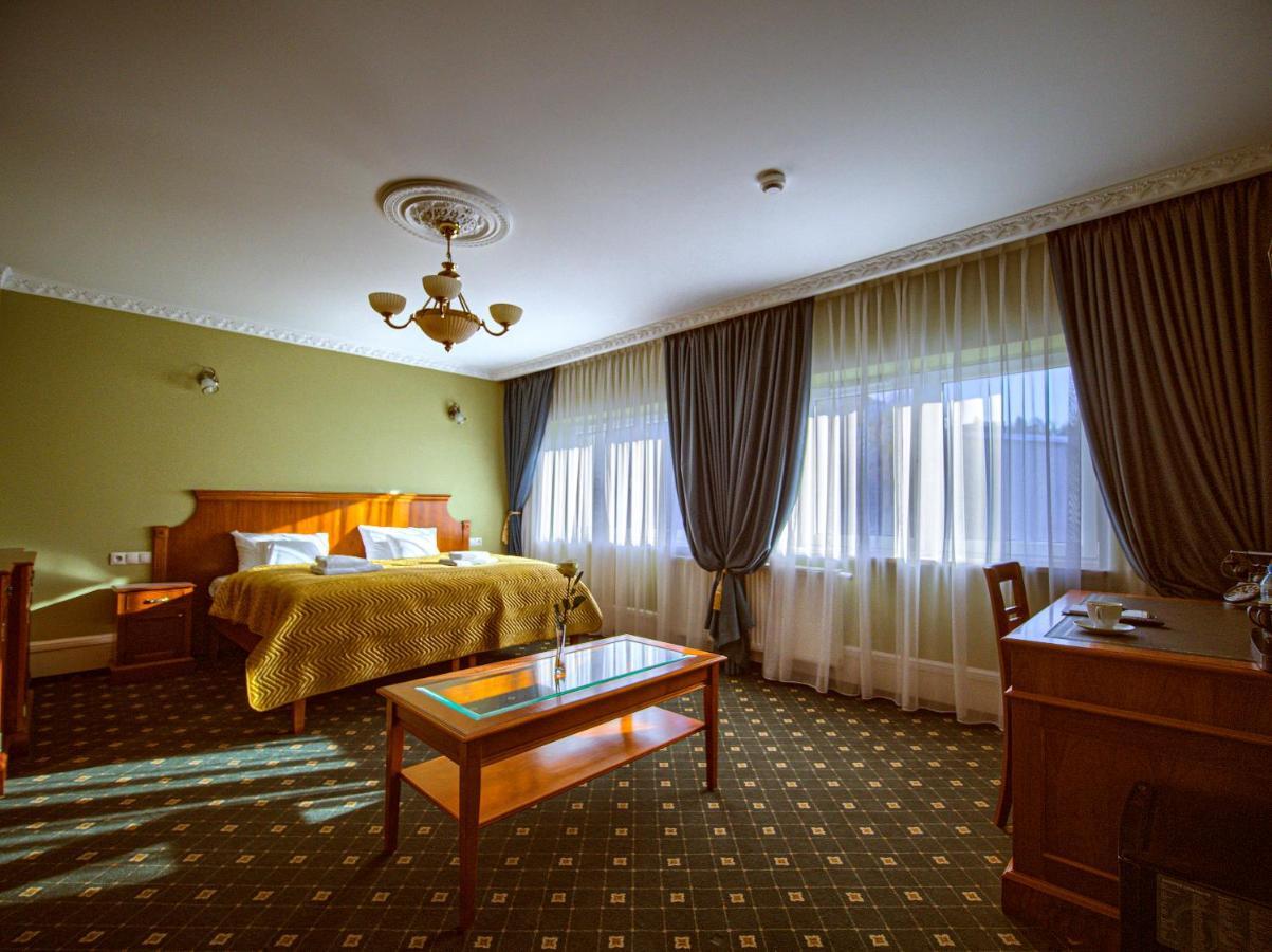 Aparthotel Hubertus 비아위스토크 외부 사진