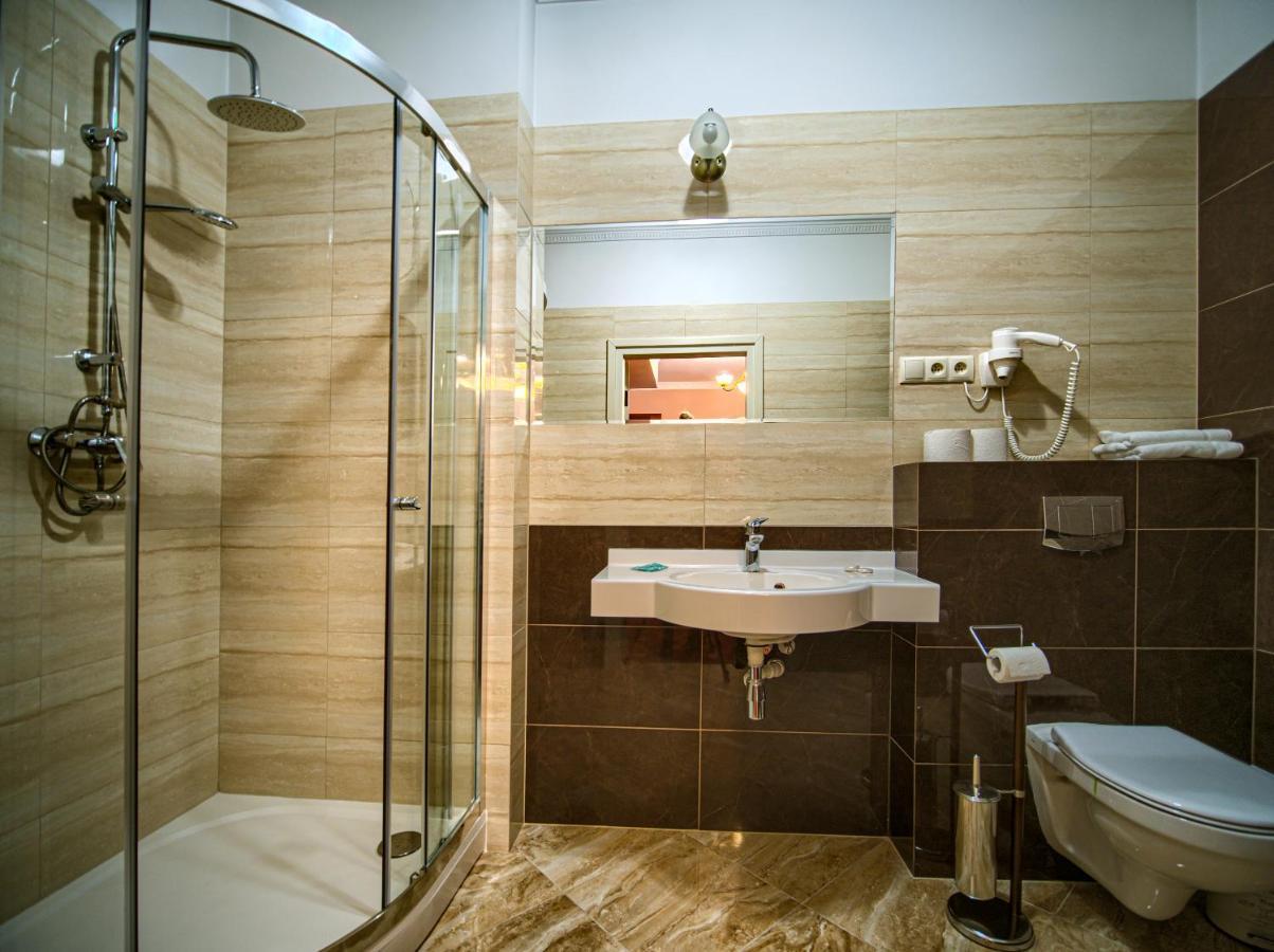 Aparthotel Hubertus 비아위스토크 외부 사진